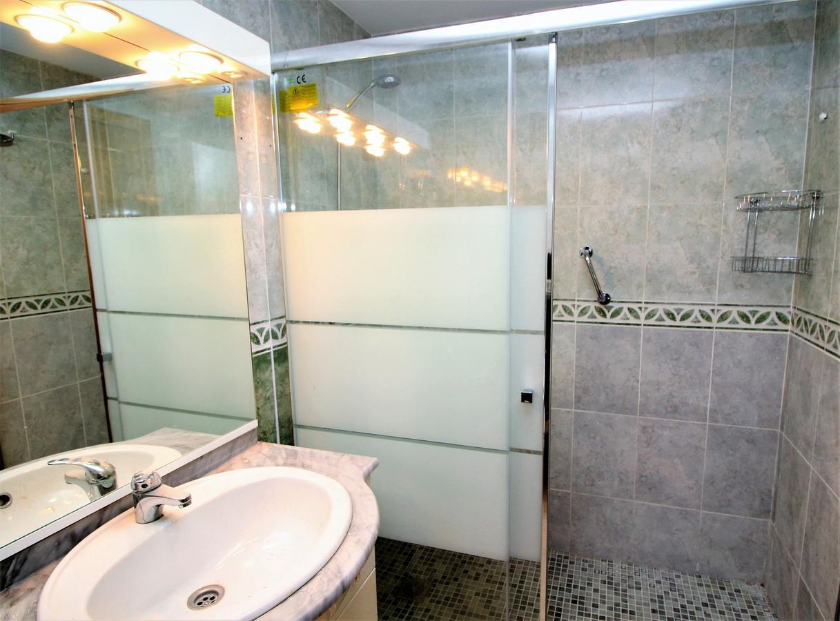 Апартаменты Gemelos 22-3-1C Бенидорм Экстерьер фото